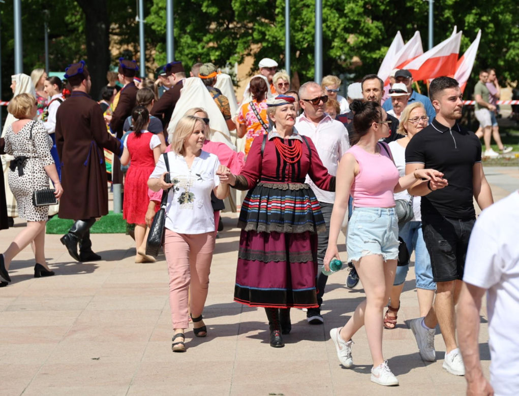 420 par zatańczyło tradycyjnego „Poloneza dla Lublina”! 