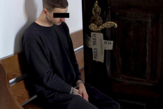 Paraolimpijczyk i jego znajomi torturowali 22-latka!