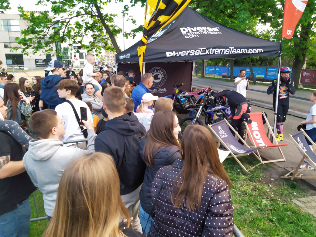 Koncerty i pokazy Freestyle Motocross w Siedlcach podczas MotoWiosny rozgrzały serca mieszkańców