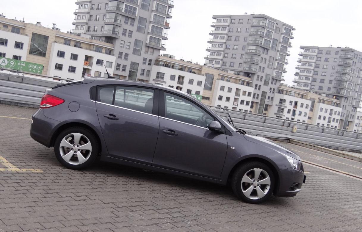 Chevrolet Cruze hatchback