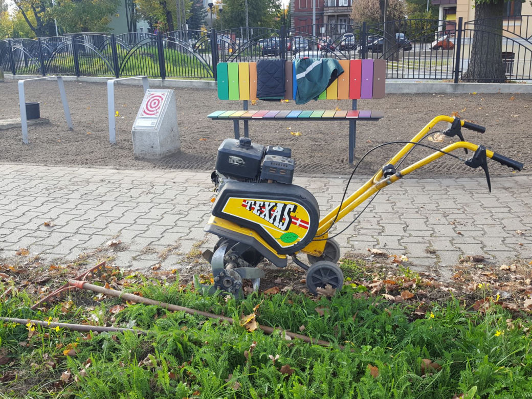  Zazieleni i ... zabieli si​ę pod szybowcem na Zatorzu