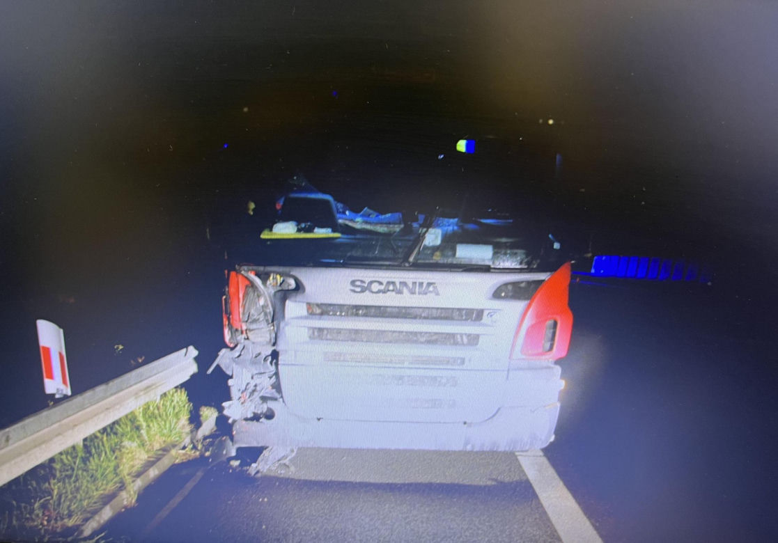 Wymieniali koło, zginęli na miejscu! Tragiczny wypadek na S17 w Sieprawicach