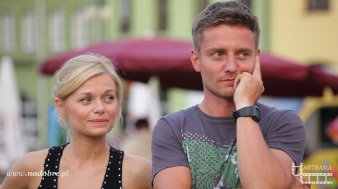 Na dobre i na złe. Przemek Zapała (Marcin Rogacewicz), Agata Woźnicka (Emilia Komarnicka)