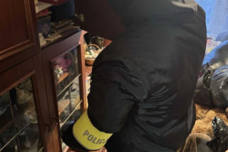 5 osób zatrzymanych w sprawie nielegalnego handlu opioidami i lekami z morfiną