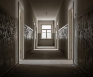 Policja Rychtal uratowała mężczyznę. Co kryło się w pustostanie?