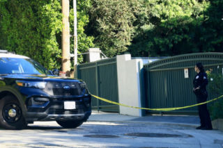 Rezydencja Rihanny ostrzelana przez kobietę! Piosenkarka w środku