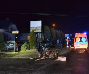 Tarnów: 18-latek wymusił pierwszeństwo na drodze. 4 osoby trafiły do szpitala
