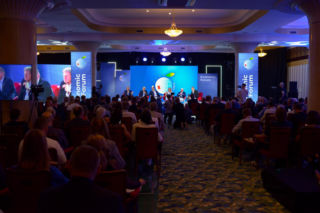 Kulisy pracy korespondentów. Mocny panel na Forum w Karpaczu