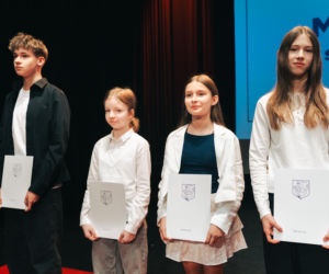 Najzdolniejsi uczniowie odebrali stypendia Prezydenta Miasta Siedlce