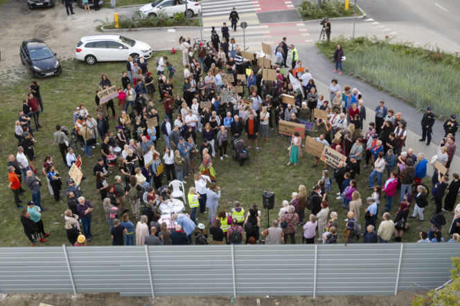 Protest w Piasecznie przeciwko Data Center