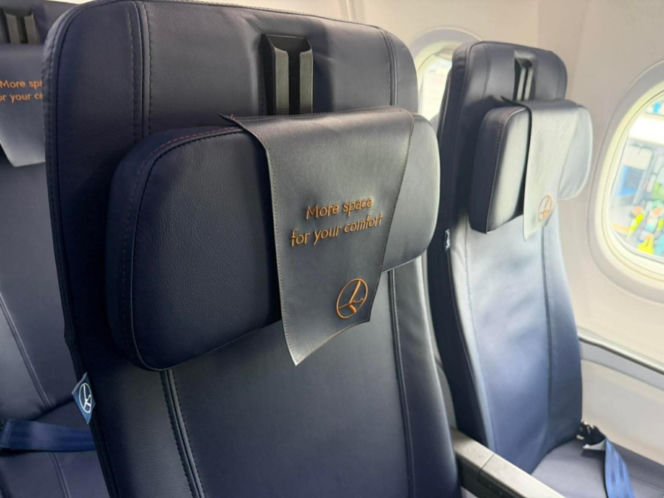 Nowe wnętrza samolotów PLL LOT