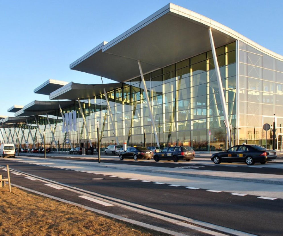 Dramat na budowie wrocławskiego lotniska. Ciężarówka zabiła 27-letniego pracownika