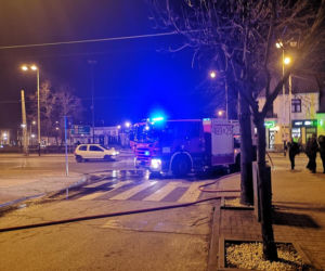 MATKA z DZIECKIEM w PŁONĄCYM Oplu. DRAMAT w Łódzkiem