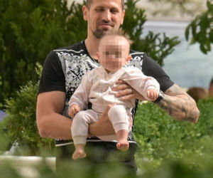 Paweł Wszołek to supertata