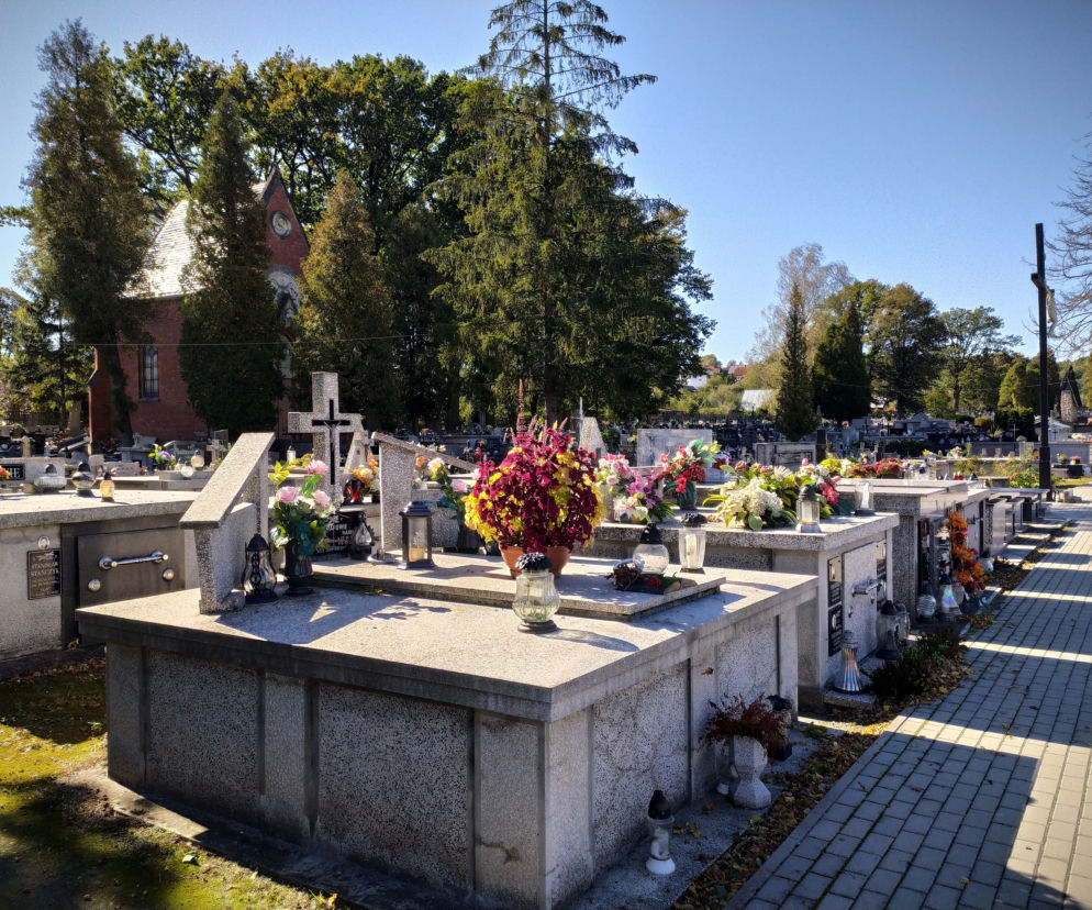 Cmentarz Tuchów