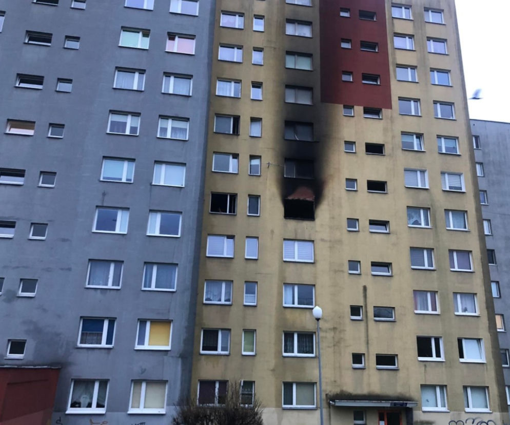 Opole: Pożar mieszkania przy ul. Batalionu Zośka 5 [ZDJĘCIA]