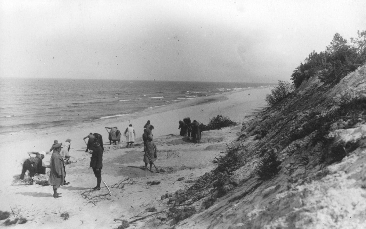 Urokliwe plaże Helu nim stał się rejonem umocnionym