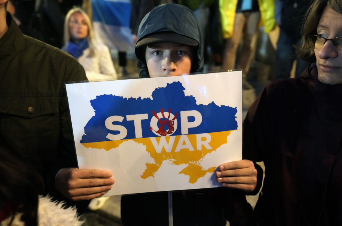 Uliczne protesty w Rosji! Zatrzymanych Putin wysyła na wojnę. Mobilizacja jednak powszechna?