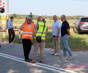 Miejsce katastrofy kolejowej. Pasażerowie opowiedzieli nam, co działo się tuż po zderzeniu z ciężarówką