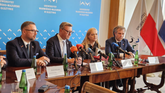 Uniwersytecki Szpital Kliniczny w Olsztynie z certyfikatem akredytacyjnym ministra zdrowia