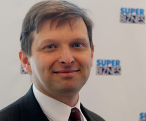 Koniec drożyzny na stacjach? Zuber: Szczyt cen za nami