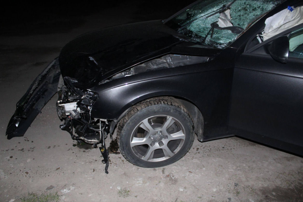 Osobowe Audi potrąciło mężczyznę. Śmiertelny wypadek na DK73 w Brniu