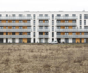 Kupili mieszkania, wprowadzili się, a teraz mogą je stracić. Urzędniczy spór może odebrać ludziom dach nad głową