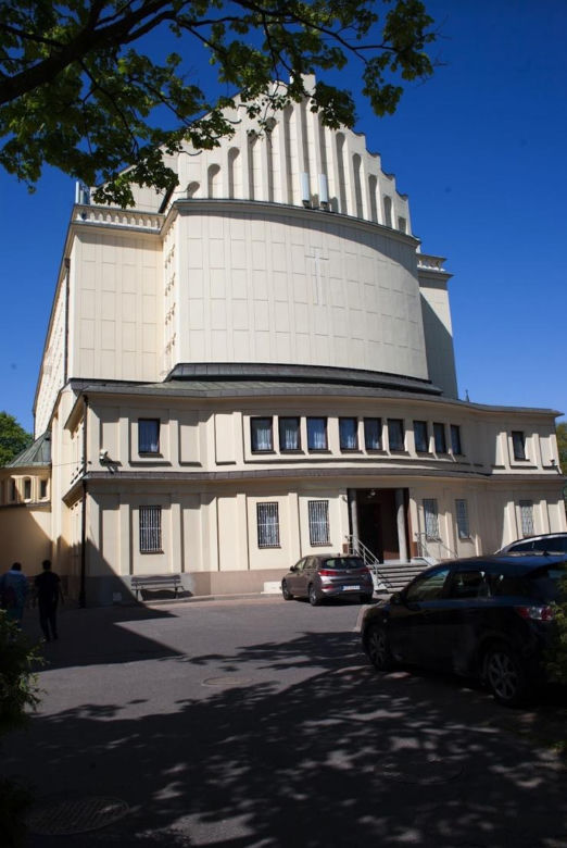 Kościół pw. Matki Bożej Nieustającej Pomocy przy ul. Alfreda Nobla 16 w Warszawie