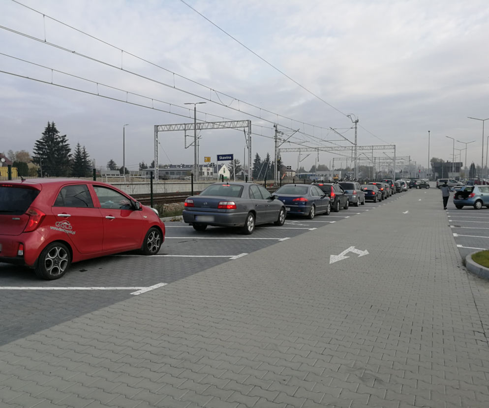 Gigantyczne kolejki do testów na koronawirusa