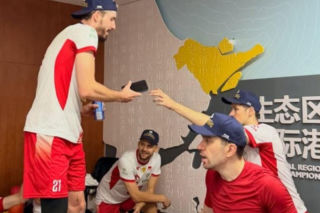 Fatalne wiadomości, polscy siatkarze na dobre utknęli w Chinach! Wiadomo, kiedy mają wrócić do kraju
