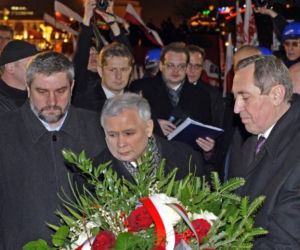 Marsz PiS w 30. rocznicę stanu wojennego - 13 grudnia 2011