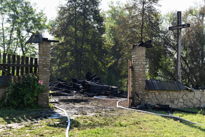 Krzyż przetrwał inferno. Zadziałała opatrzność?