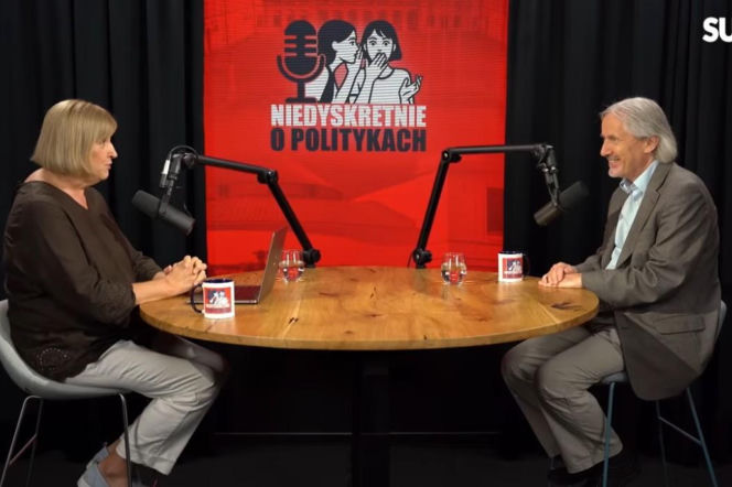 Eliza Olczyk i prof. Rafał Chwedoruk w studio programu Niedyskretnie o polityce. O pozycji premiera przeczytasz na SE Polityka.