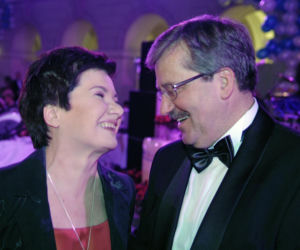 Hanna Gronkiewicz-Waltz zachwyca na zdjęciu sprzed lat! Wygląda niczym gwiazda kina lat 70.