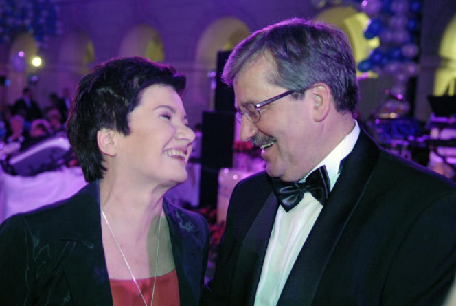 Hanna Gronkiewicz-Waltz zachwyca na zdjęciu sprzed lat! Wygląda niczym gwiazda kina lat 70.