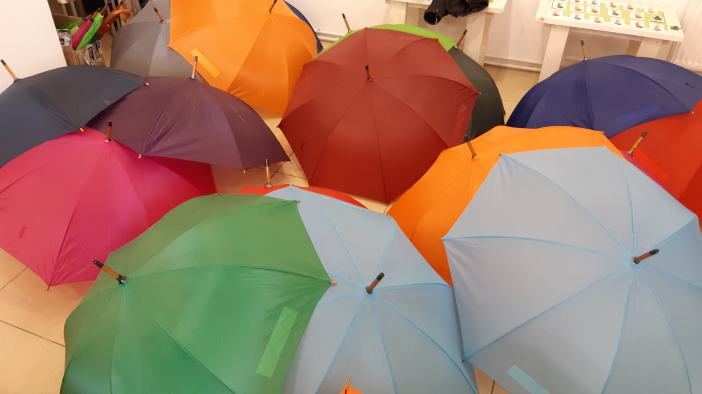 Kolorowe parasole letnią wizytówką Tarnowa