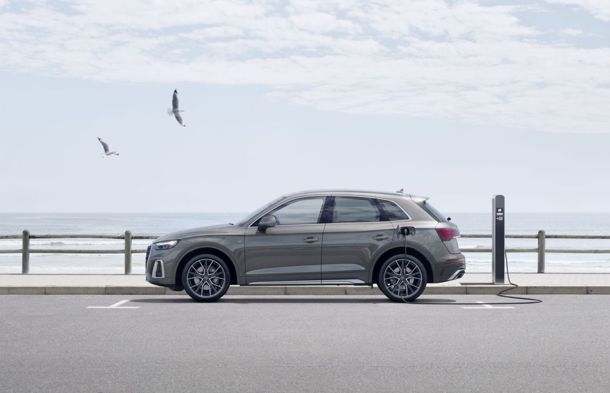 Audi Q5 TFSI e quattro (2021)