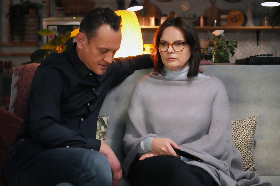 Barwy szczęścia, odc. 3033. Wanda Halicka (Beata Fido), Robert Stefaniak (Paweł Ławrynowicz)	