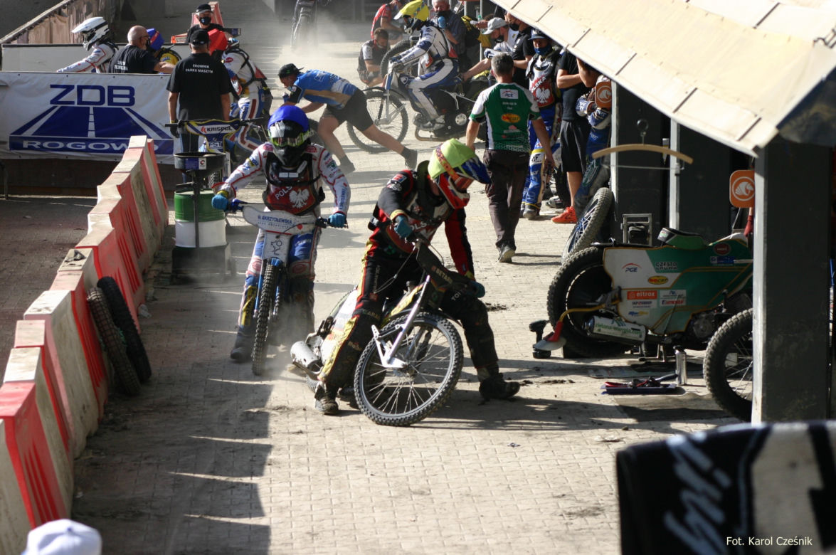 Zaplecze Kadry Juniorów na Motoarenie. Młodzieżowcy rywalizowali w Toruniu - dzień 2