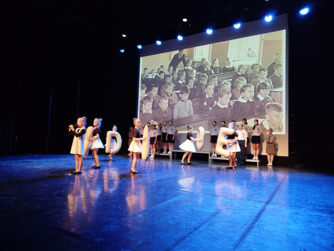 Siedlecka „Szóstka” uczciła potrójny jubileusz. Występy przygotowali także uczniowie