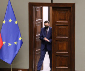 Premier w Sejmie o walce z koronawirusem