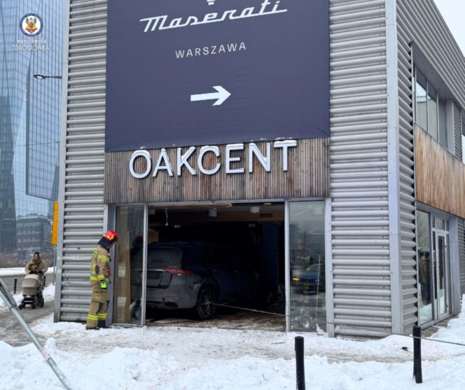 Wypadek na skrzyżowaniu Towarowej z Jaktorowską w Warszawie (14.01.2026)