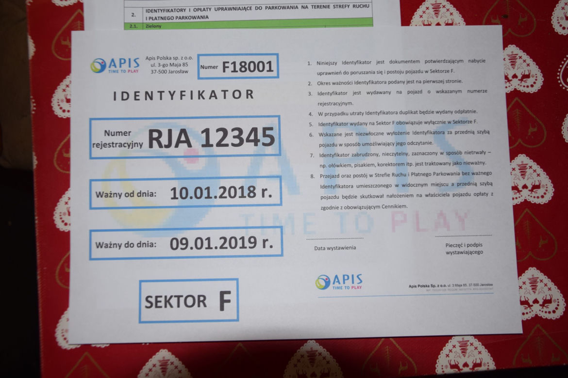 Absurd w Jarosławiu . Największe firmy nie mogą się dogadać -przejście przez drogę kosztuje 15 groszy 