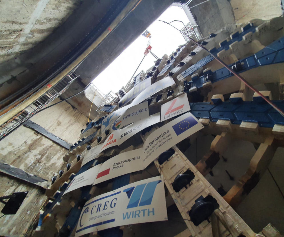 Maszyna TBM prawie gotowa do drążenia tunelu pod Świną