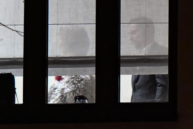 Agnieszka Kaczorowska w wałkach na głowie. Tak szykowała się na ramówkę TVP