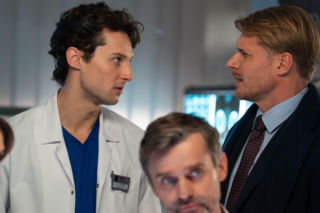 Na dobre i na złe odc. 983. Maks Beger (Tomasz Ciachorowski),  Kamil Zawada (Jakub Łopatka), Paweł Gracz (Marcin Sianko)