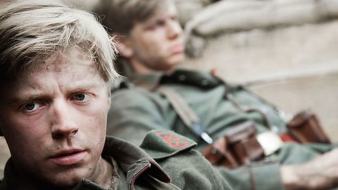 Dzwony wojny. Michael Lang (Jack Lowden)