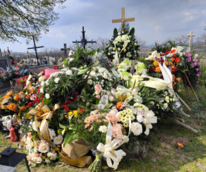 Grób zmarłego strażaka