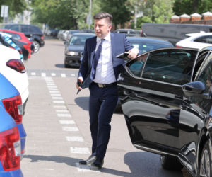 Narada w siedzibie PiS