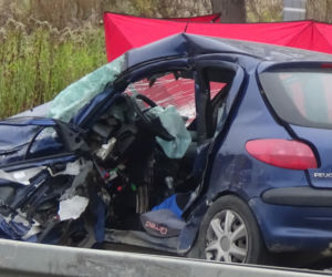 Tragiczny wypadek karetki, która wiozła zakażonego